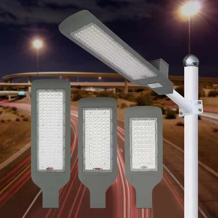 Hoge lichtdoeltreffendheid IP66 All In One LED straatlicht voor buiten 30W 50W 100W 150W