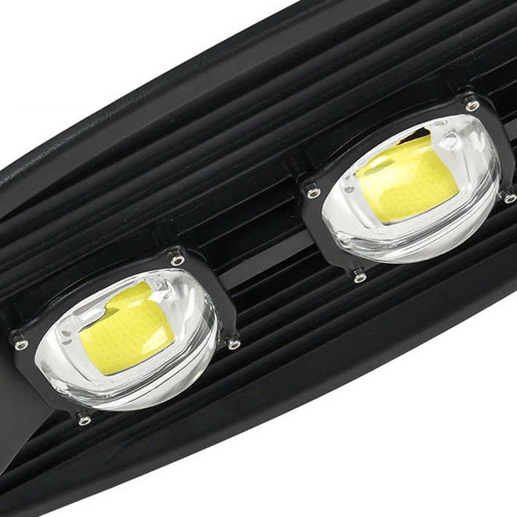 Elektrisch waterdicht LED-straatlicht met AC85-265V-invoerspanning en lange levensduur